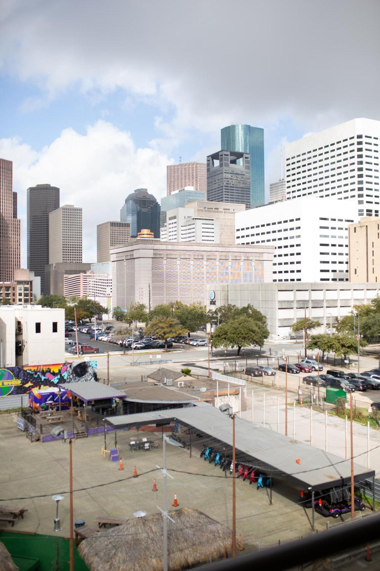 Cozy Home Toyota Center Houston Esterno foto